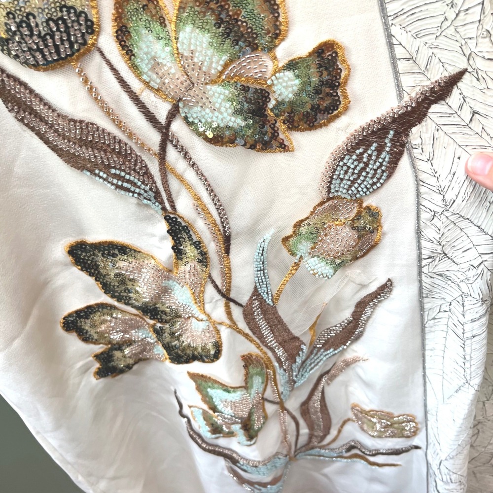 Naylara Lamiya kaftan Beaded Floral Split Design Maxi Dress Cream Silver Medium - Picture 3 of 8